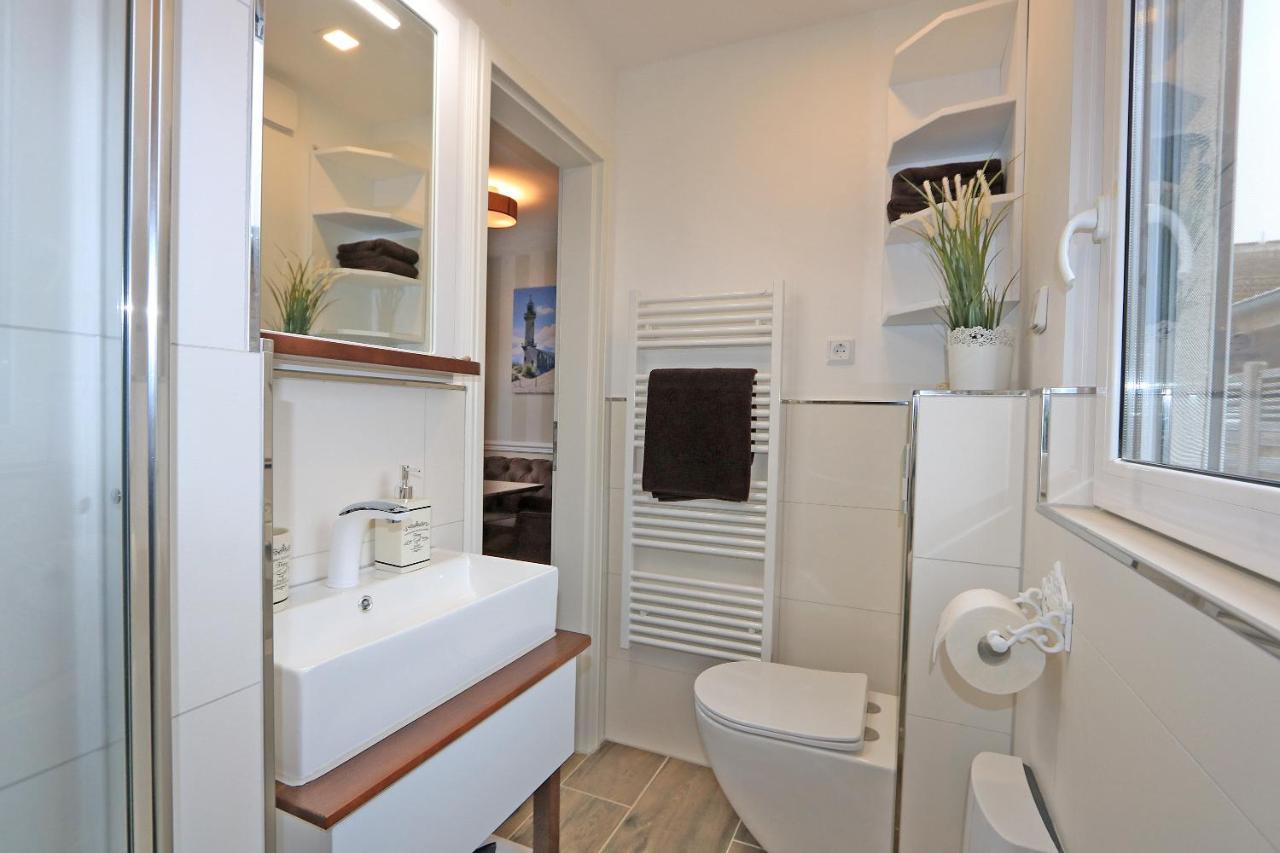 Bungalow-Park Ostseenordstern Wustrow  Ngoại thất bức ảnh